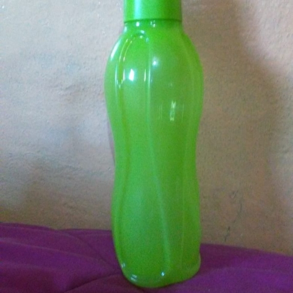 Botella Tupperware